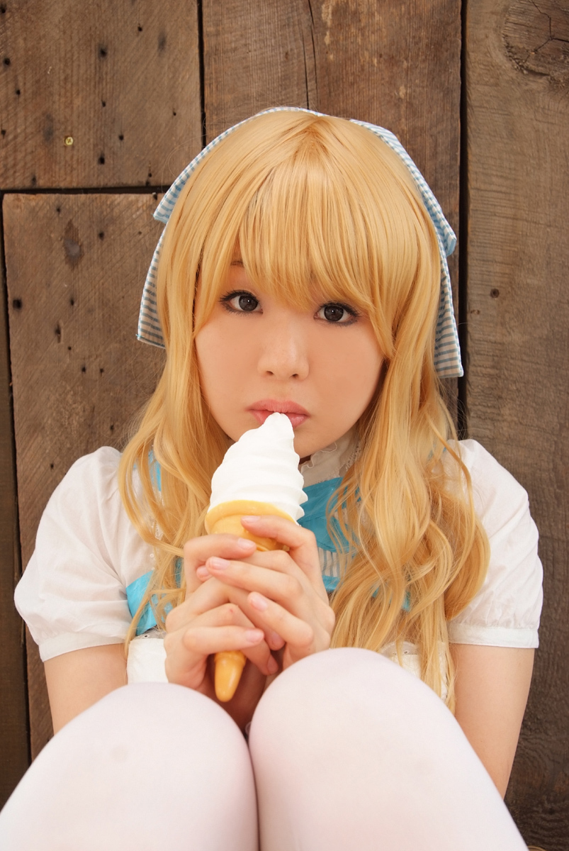 [Cosplay]  Night Cocoon Lovely  Hot Cosplayer gets naked